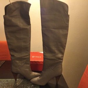 NWOT Guess light brownish/grey leather high heeled pull on over the knee boot